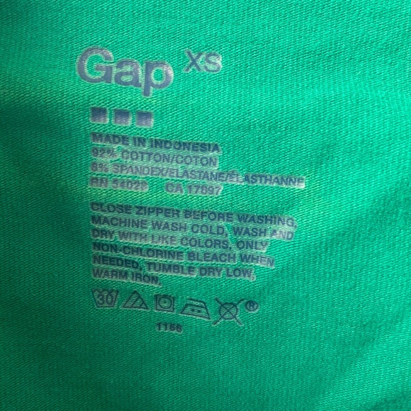 GAP activewear - Picture 3 of 10